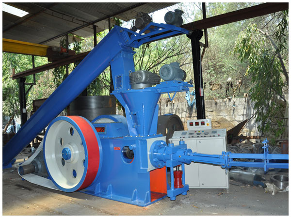ram type briquette machine